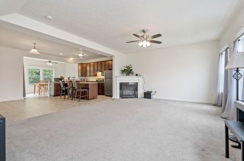 181 Rylie Dr, Harmony, PA 16037-7765