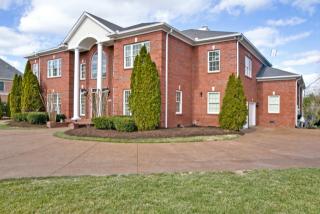 230 Pelham Dr, Brentwood, TN 37027-4237