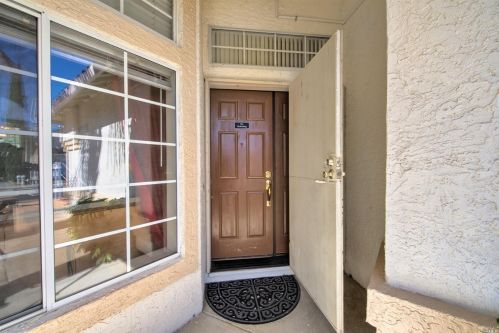 272 Sparrow St, Vacaville CA  95687-7225 exterior