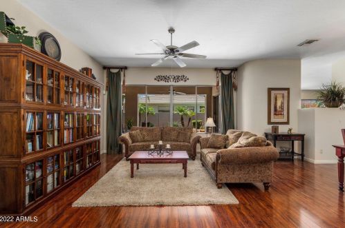 1933 Lynx Ct, Chandler, AZ 85248-5422