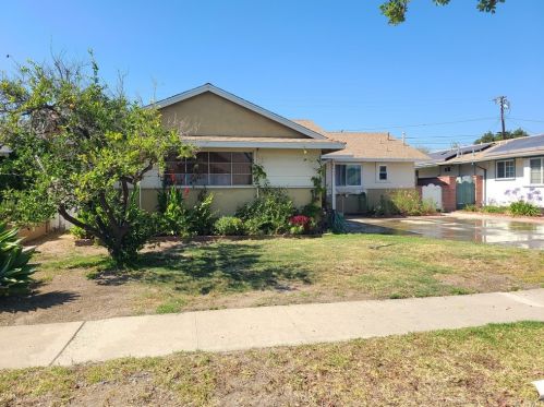 8445 Philodendron Way, Buena Park, CA 90620-2124