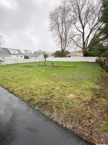 1080 Stewart Ave, Bethpage, NY 11714-3838