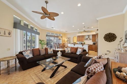 212 Geranium Ct, Marco Island, FL 34145-4215