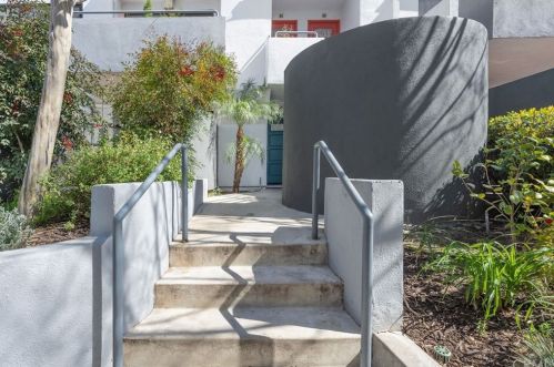 1159 Tivoli Ln, Simi Valley, CA 93065-0989