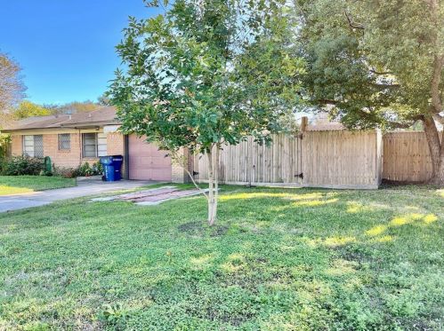2715 28th Ave, Texas City, TX 77590-3916