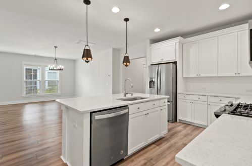 3953 Bessemer Rd, Mount Pleasant SC  29466-7188 exterior