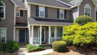 2841 Iron Gate Ln, Charlotte, NC 28212-2601