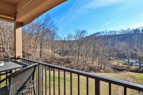 2485 Rolling Hills Dr, Covington KY  41017-5149 exterior