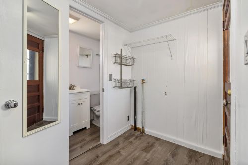 32 Hill St, Dover NH  03820-3111 exterior