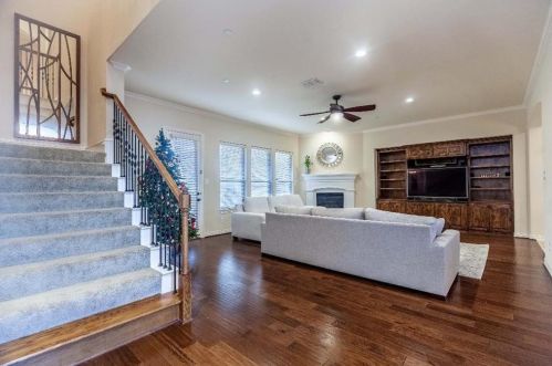 8429 Moore St, Frisco, TX 75034-4944