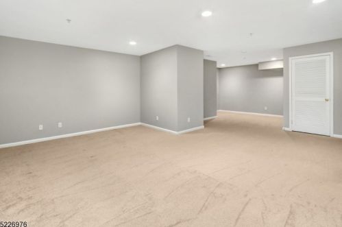 105 Boulder Ridge Dr, Dover NJ  07869-1644 exterior