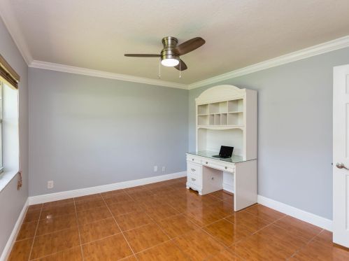 5272 Lake Blvd, Delray Beach FL  33484-4270 exterior