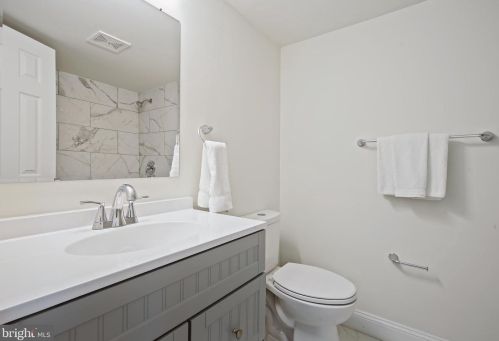 7014 Ashbury Dr, Springfield, VA 22152-3222