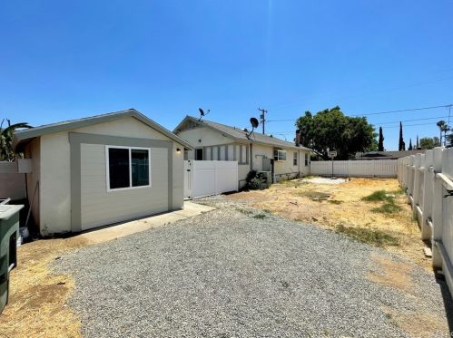 9659 Primrose Dr, Riverside CA 92503-4277 exterior