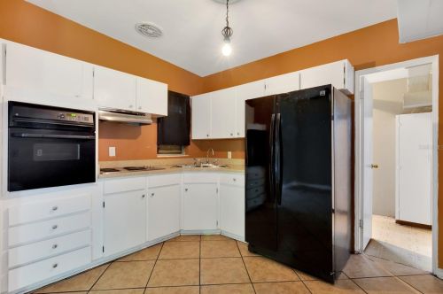 3510 Lk Margaret Dr, Orlando FL 32806-6614 exterior