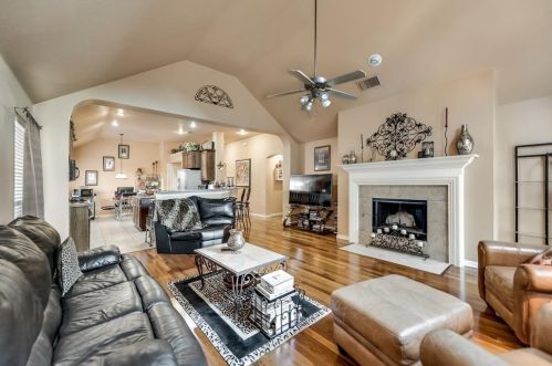 2481 Yuma Dr, Oak Point TX  75068-6655 exterior