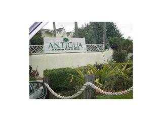 17540 67th Ave, Hialeah FL  33015 exterior