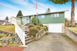 4054 B St, Tacoma, WA 98404-1435