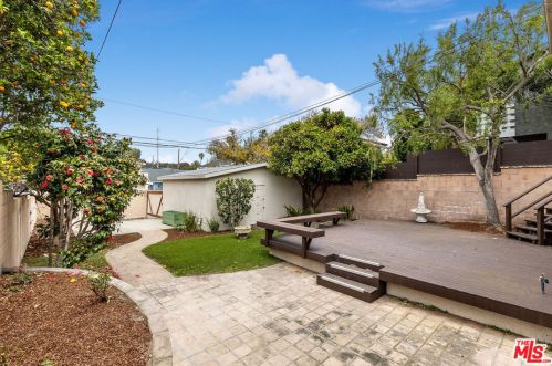 609 35th St, Manhattan Beach CA  90266-3427 exterior