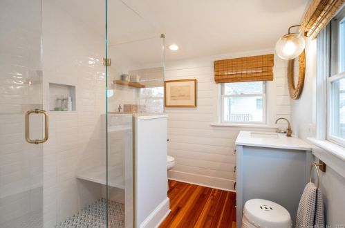 17 Crockett St, Norwalk CT  06853-1610 exterior