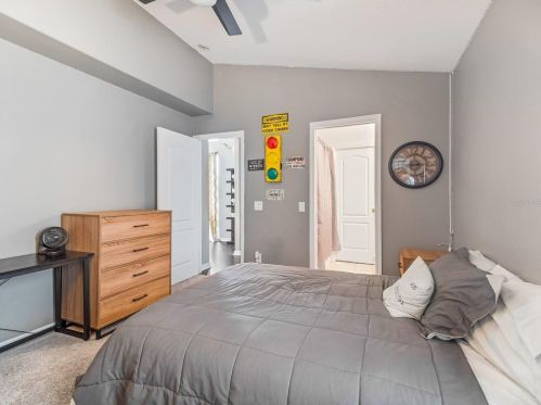 19018 Fishermans Bend Dr, Lutz FL  33558-9753 exterior