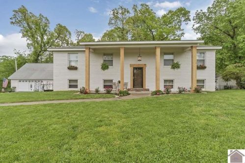 148 Green Hill Dr, Grand Rivers, KY 42045-9214