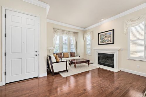 2031 Heather Glen Dr, San Jose, CA 95130-3101
