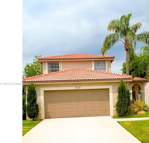 1920 182nd Ter, Hollywood, FL 33029-3714