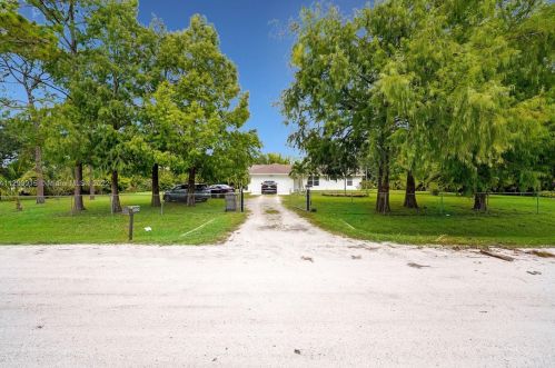 12629 83rd Ln, West Palm Beach, FL 33412-2228