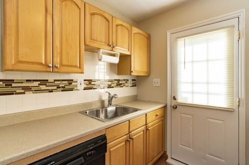 13 Peter Cooper Dr, Poughkeepsie NY  12601-1515 exterior