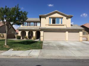 1303 Valiant St, Lancaster, CA 93534-5450