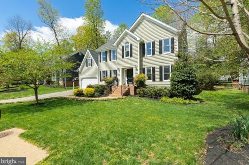 9206 Stephens Manor Dr, Mechanicsville, VA 23116-5174