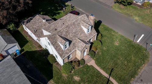 40 Mckinley St, Manchester CT 06040-4845 exterior