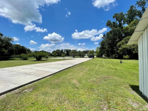 4200 Simms Rd, Lakeland, FL 33810-0402