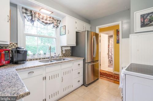 501 Rosedale Dr, Pottstown PA  19464-2909 exterior