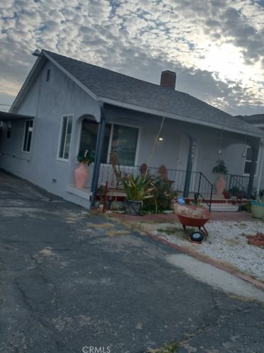 16781 Tracy St, Victorville CA  92395-3807 exterior