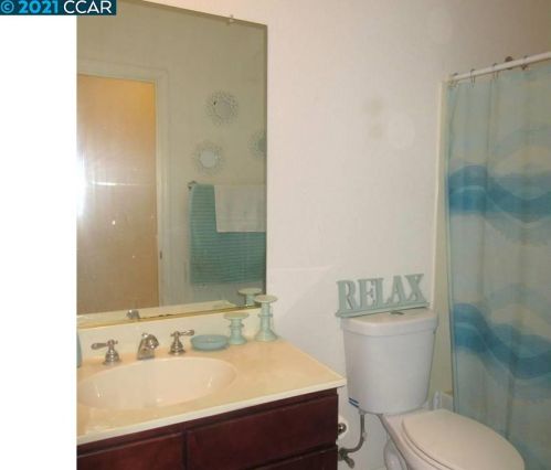 1337 Yosemite Cir, Oakley CA  94561-5205 exterior