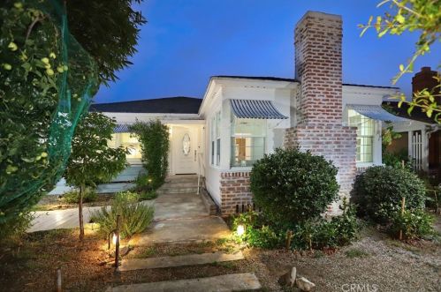 1250 Cleveland Rd, Glendale, CA 91202-2006