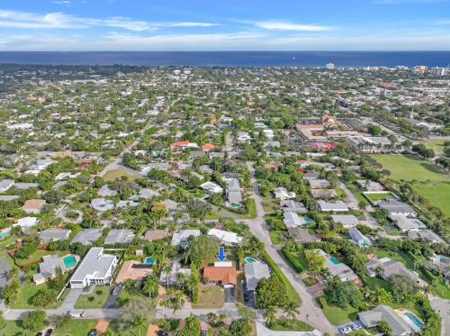 515 4th Ave, Delray Beach, FL 33444-2801