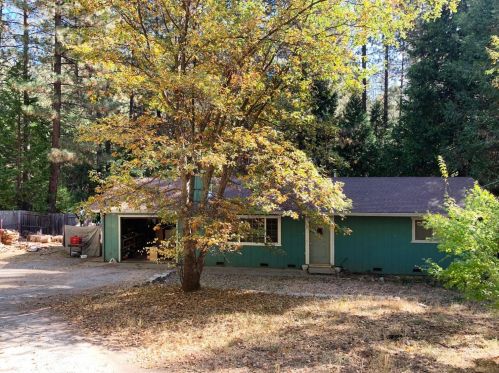 1422 Lily Valley Cir, West Point, CA