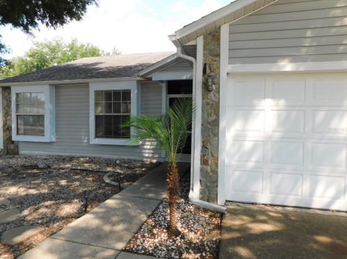 2820 Wesleyan Dr, Palm Harbor, FL 34684-4729