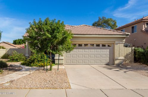 1751 Navajo Way, Chandler, AZ 85286-6918