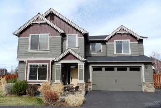 560 28th St, Eagle Crest OR  97756-5505 exterior