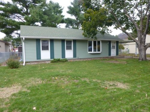 3119 Scarlett Dr, La Crosse, WI 54601-8103
