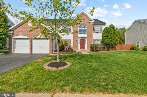 31 Durham Dr, Columbus, NJ 08022-2351