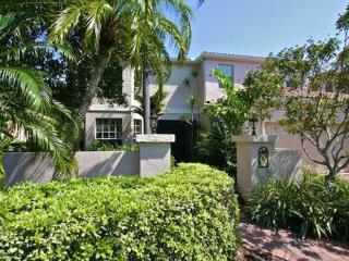 8037 Via Fiore, Sarasota, FL 34238-5584