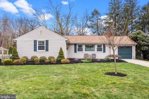 311 Arborlea Ave, Yardley, PA 19067-7411