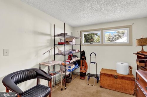 29 Holly Rd, Southampton PA 18966-3029 exterior