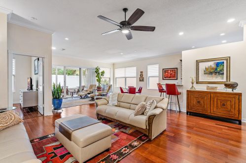 100 Hampton Dr, Jupiter FL  33458-8101 exterior