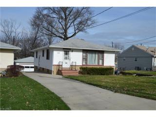 55 Kennedy Blvd, Macedonia, OH 44067-1206